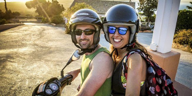 Alquilar coche o moto en Ibiza